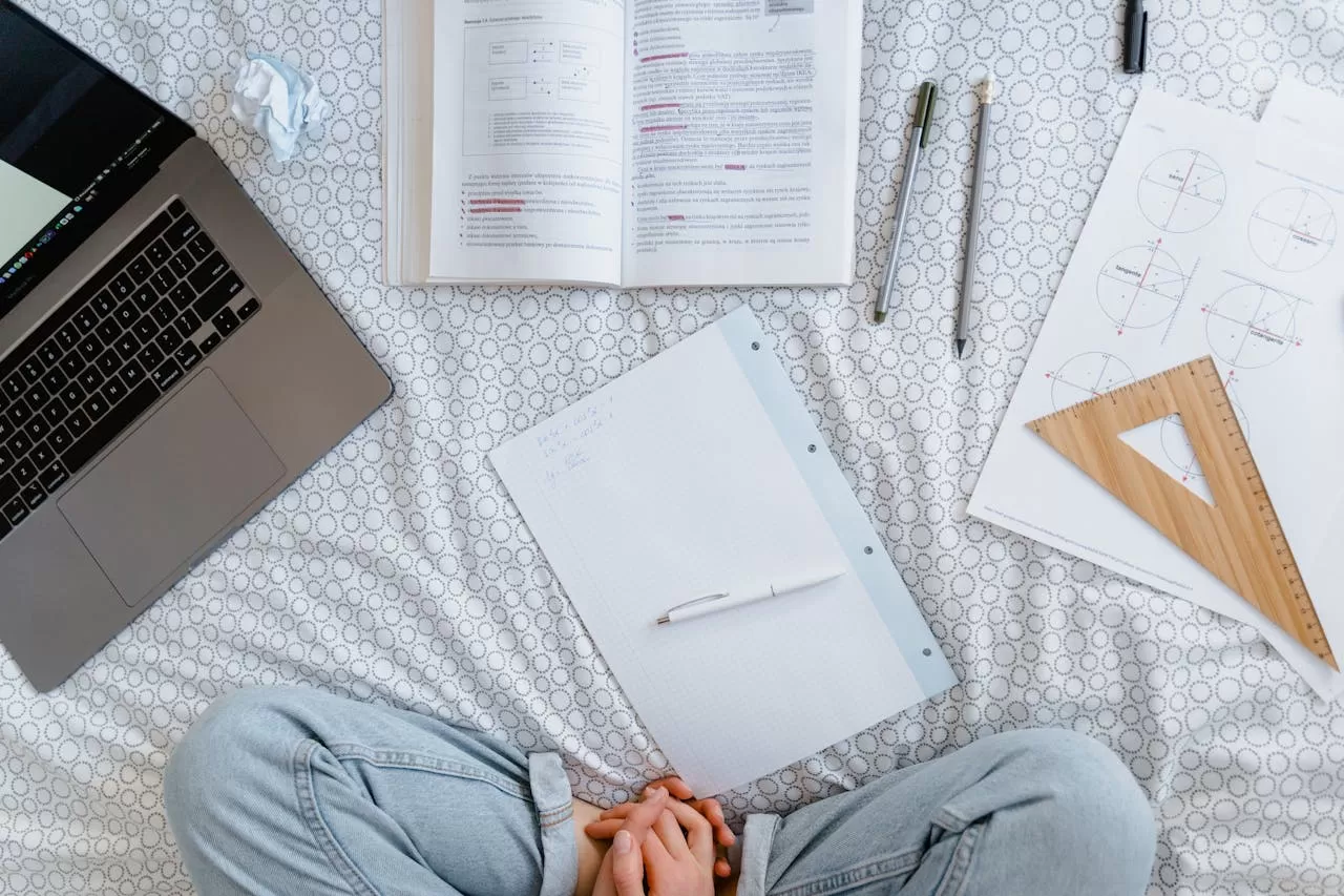 How much does it cost to translate 1,000 words of English medical papers?