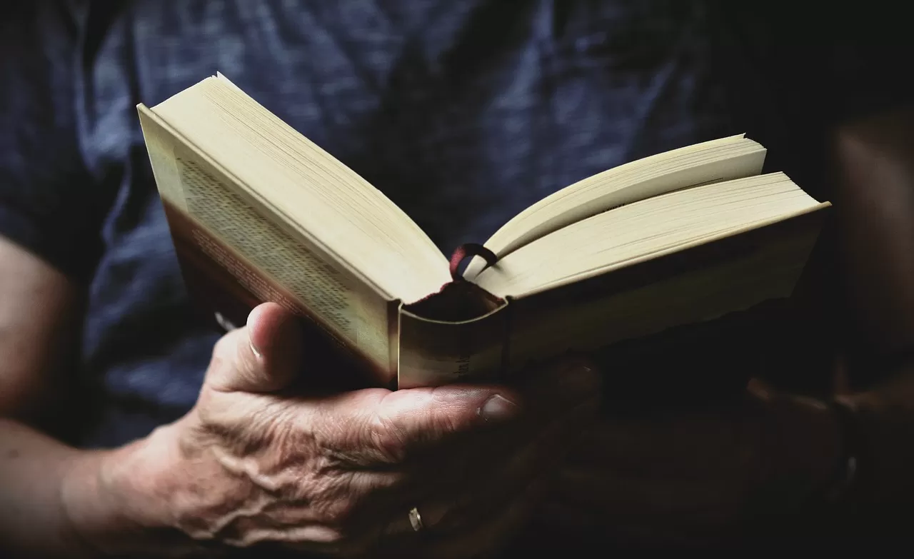 Novel translation service-three translation modes for novels going overseas