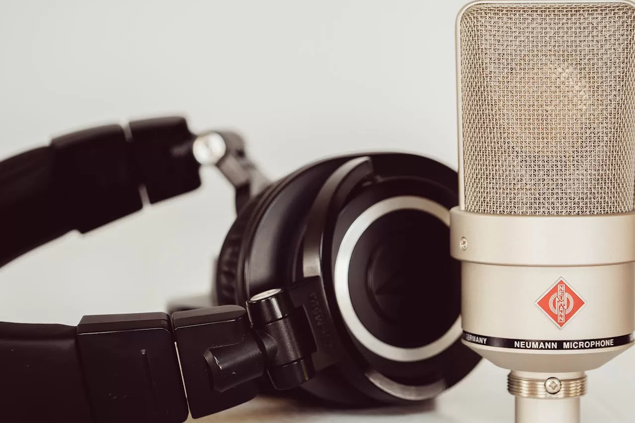 Audio translation service - professional audio and video translation company