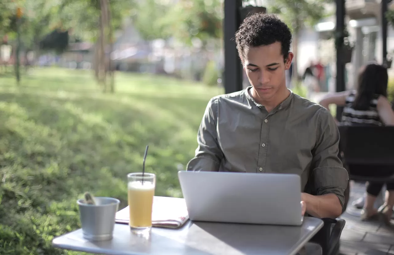 What services do professional translation companies provide? What is the translation process?