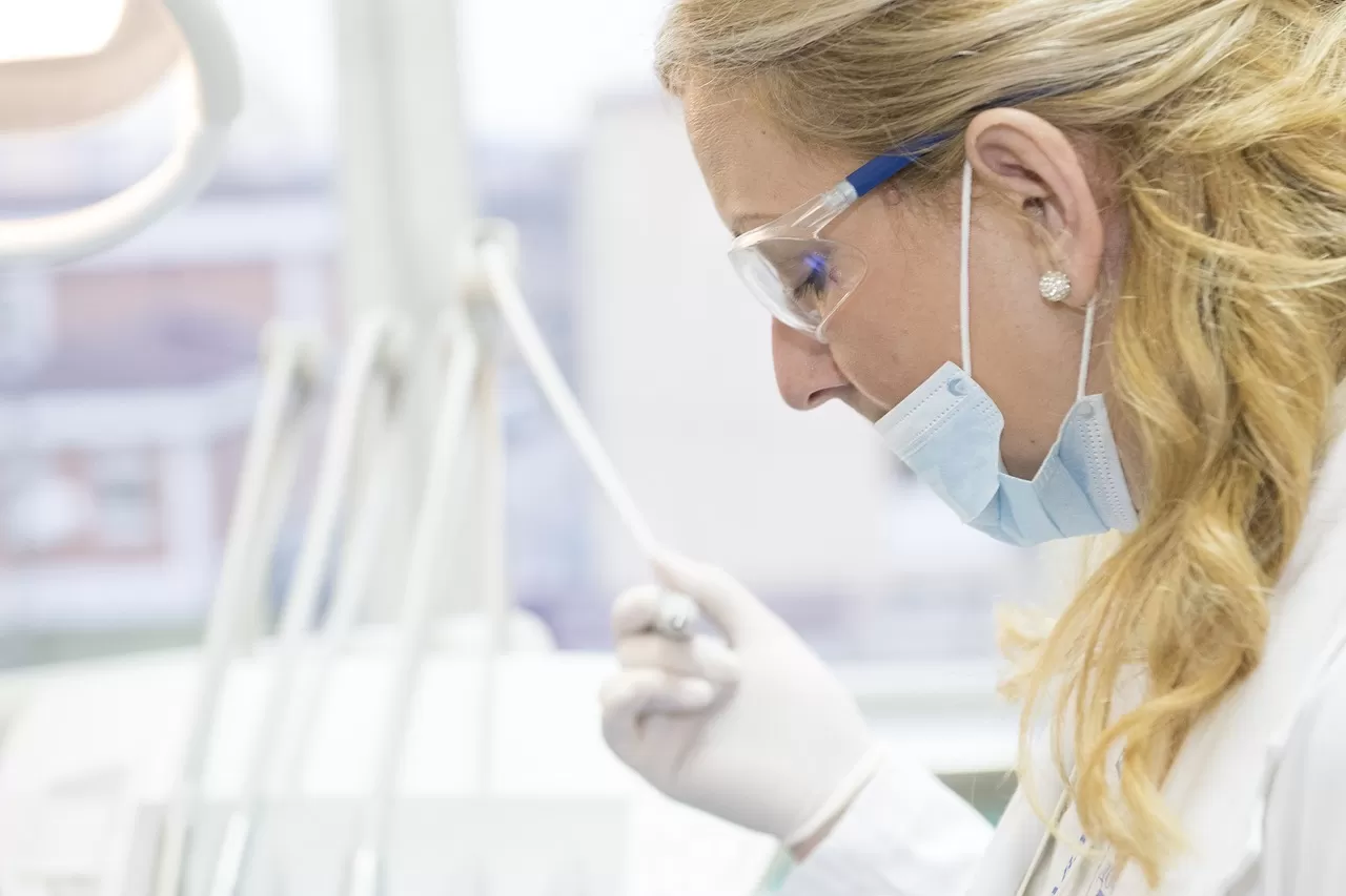 What should you pay attention to when choosing a medical translation company?